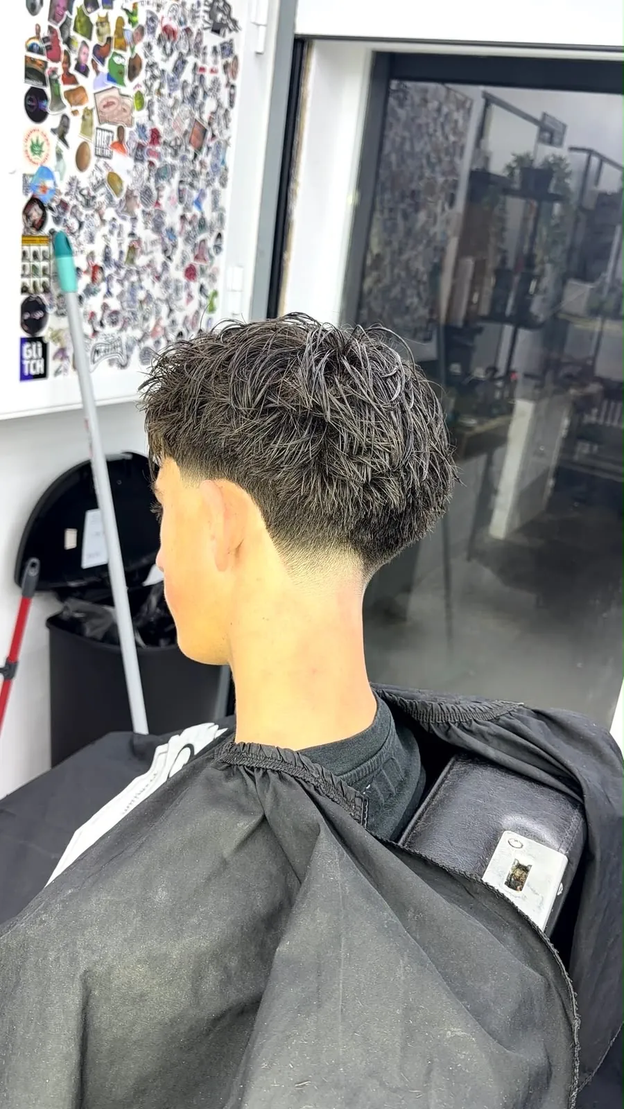 Haircut by Beppe, in colour